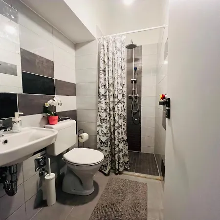 Appartement Bp-est K39 *